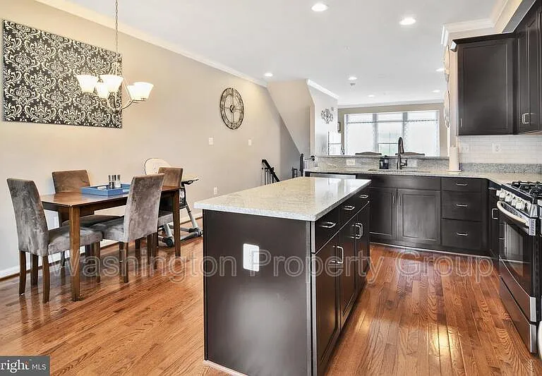 7905 Trailview Xing — Photo 13