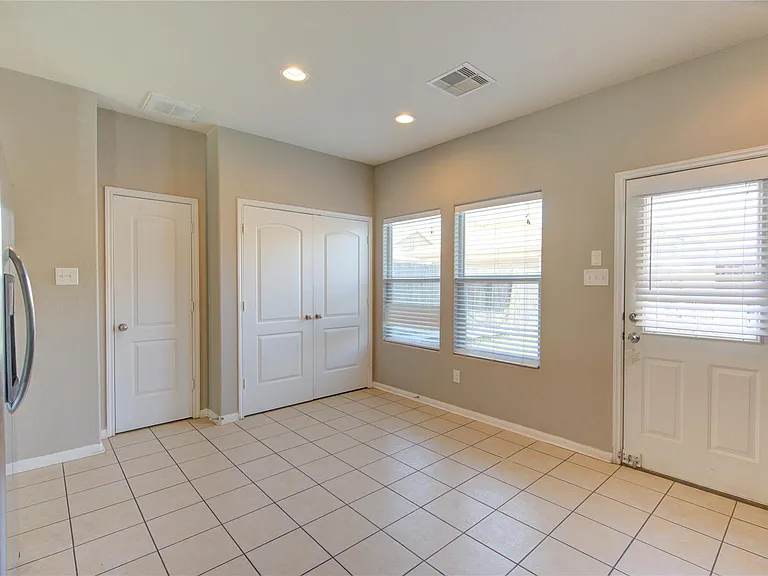 16726 Mammoth Springs Dr — Photo 36