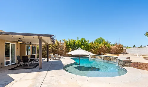 10910 Mayacamas Dr Photo 1
