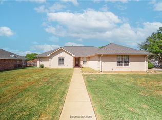 1417 Allison St, Brenham, TX 77833