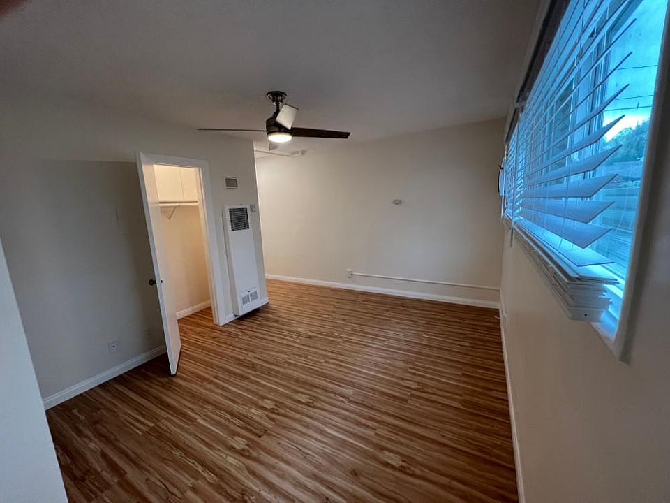 2nd image of 4710 Vantage Ave APT 2