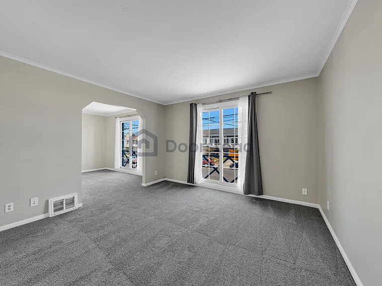 1883 43rd Ave — Photo 6