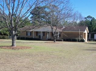 1826 Riverside Rd, Nashville, GA 31639