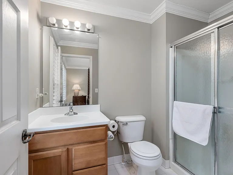 1393 Raliegh Pl — Photo 2