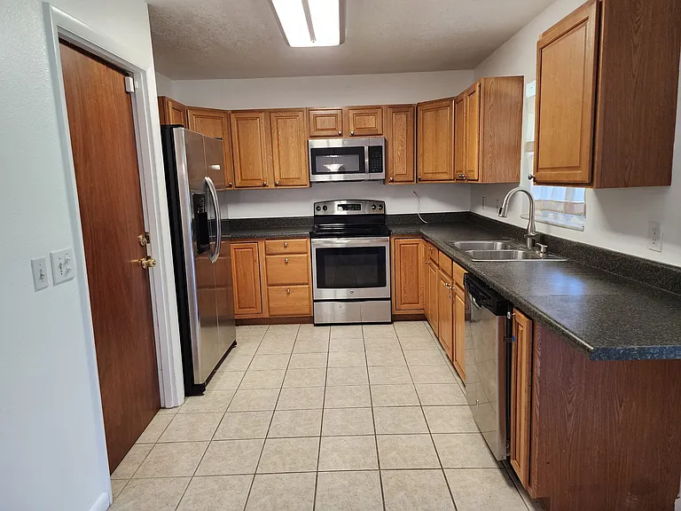 14532 Knoll Ridge Dr — Photo 13