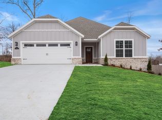 24 Birsay Dr, Bella Vista, AR 72715