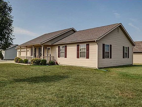 4th image of 126 Shamrock Ln