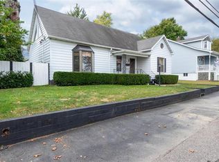 5136 Heege Rd, Saint Louis, MO 63123