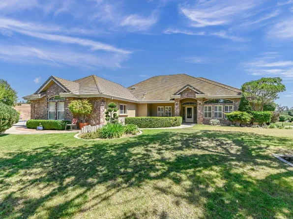 8393 Miles Rd, Valley Springs, CA 95252