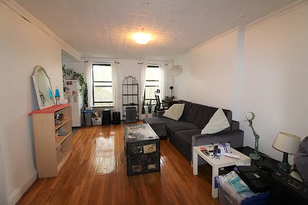 Rented by Compass | media 6