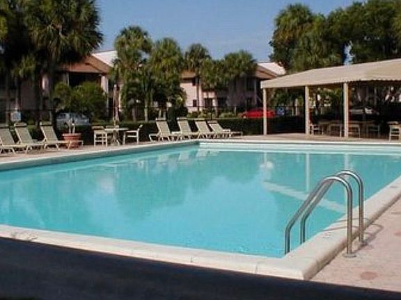 2nd image of 2130 SW 93rd Way APT 1303