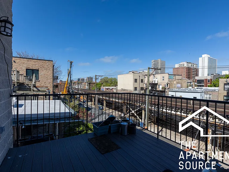 3739 N Sheffield Ave #3 — Photo 15