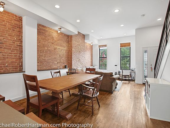 3rd image of 505 Van Buren St #2