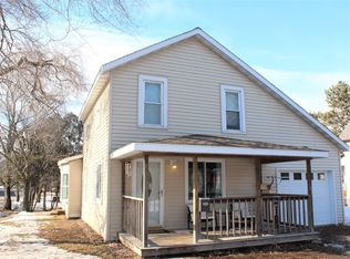 213 2nd St, Mosinee, WI 54455