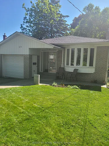 29 Ravenview Dr Photo 1