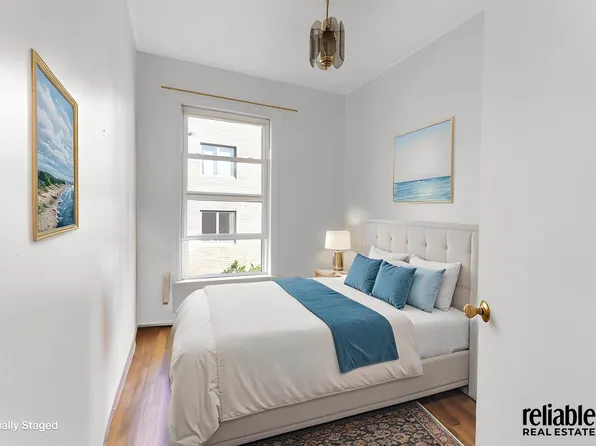 125 Neptune Avenue image 8 of 12