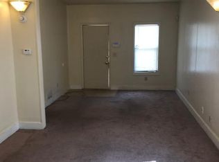 2406 N 33rd St, Omaha, NE 68111