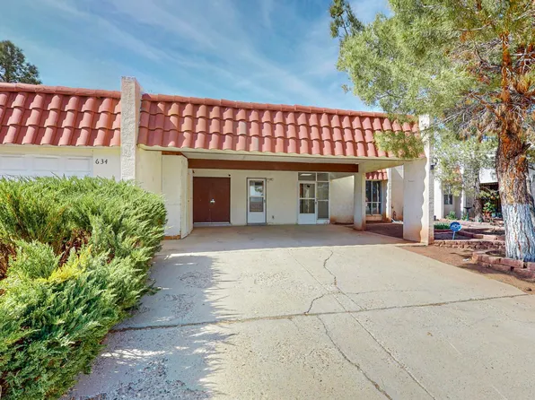 632 Carmel Rd, Rio Communities, NM 87002