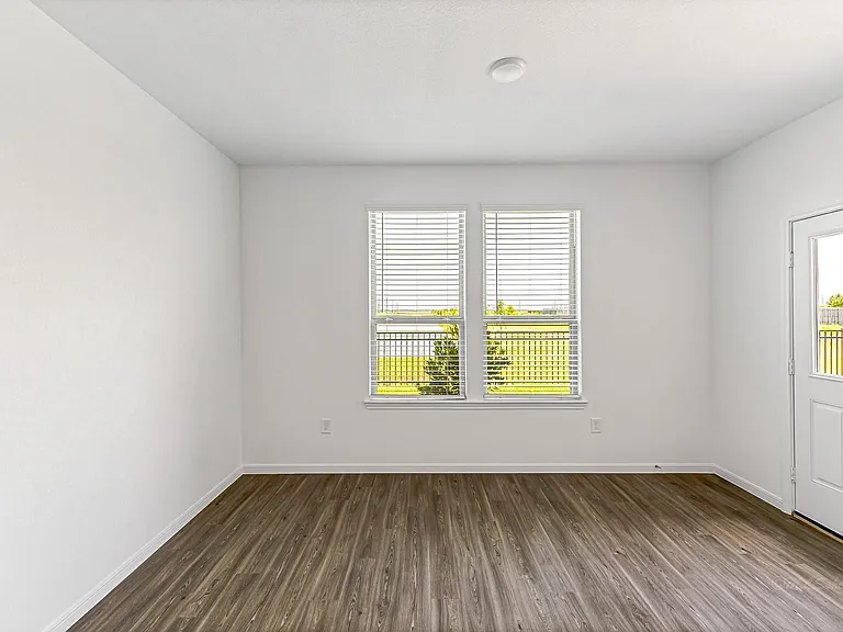 1029 Laguna Cove Dr — Photo 13