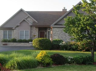 10256 E Branch Rd, Rochelle, IL 61068