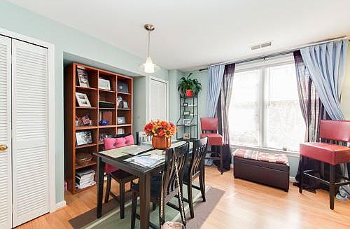 4th image of 545 Colecroft Ct #4