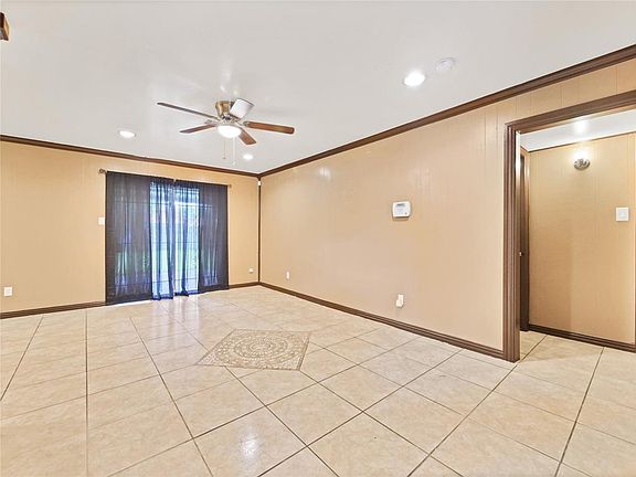 4th image of 6426 Silver Chalice Dr