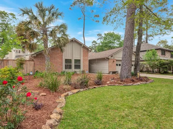17 Wishbonebush Rd, Spring, TX 77380