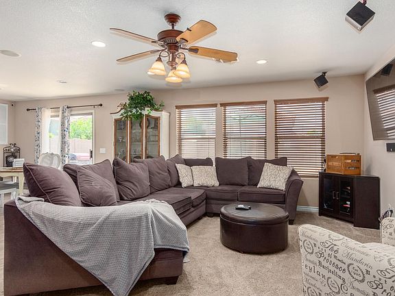 3rd image of 10551 W Patrick Ln