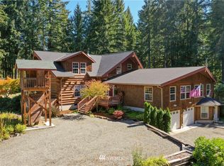 133 E Heights Pl S, Belfair, WA 98528