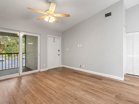 3rd image of 6499 Chasewood Drive #F