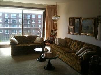 2nd image of 966 Kensington Dr #16-A2