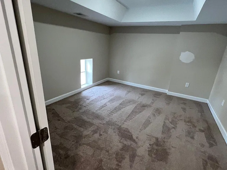 233 N Mulberry St #6 — Photo 9