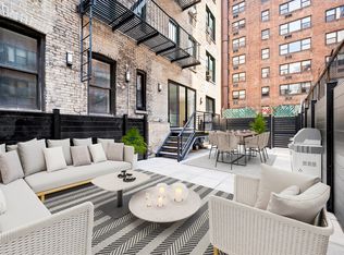226 E 70th St APT 1H, New York, NY 10021