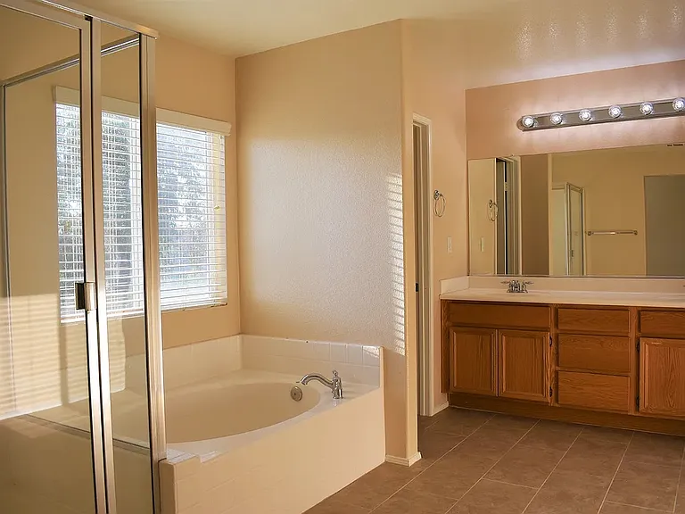 38109 Floricita St — Photo 22