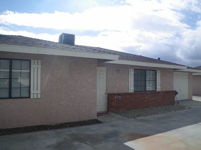 2nd image of 7158 Palo Alto Ave APT D