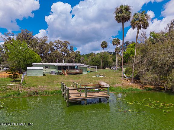 4th image of 215 SARATOGA Drive