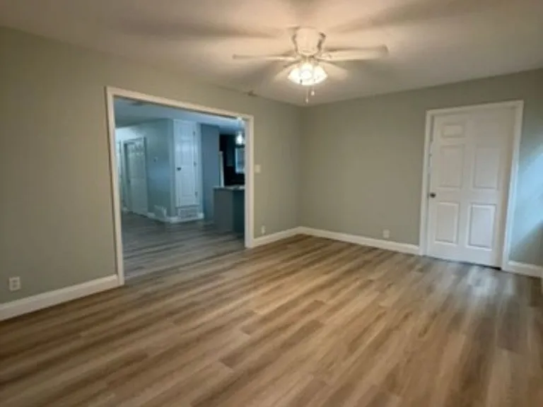 234 Deluna Rd — Photo 8