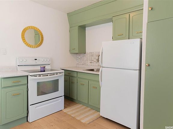 4th image of 1175 Queen STREET