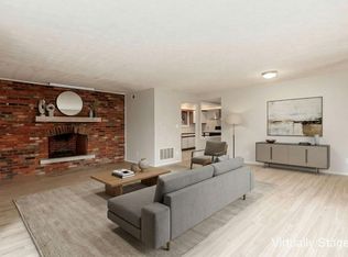 1512 Lafayette Dr APT B, Upper Arlington, OH 43220