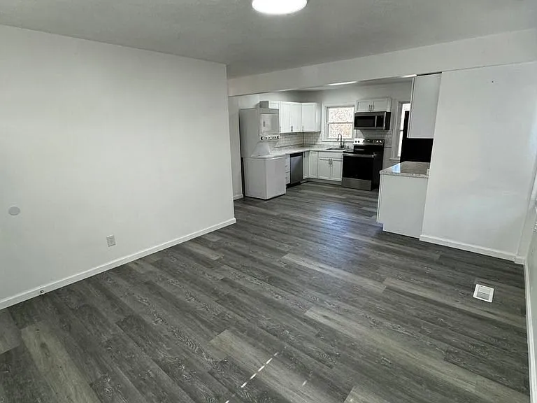 5303 Haventree Pl — Photo 11
