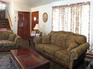 3764 Green Valley Rd, Huntington, WV 25701