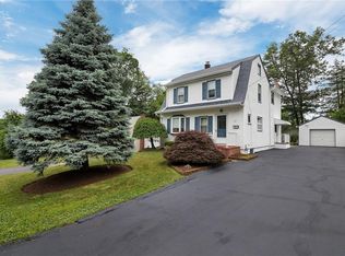 27 W George Ave, Pearl River, NY 10965