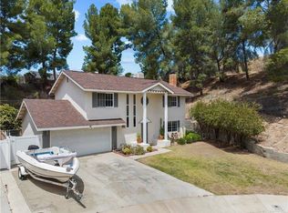 28133 Meadbury Dr, Santa Clarita, CA 91350