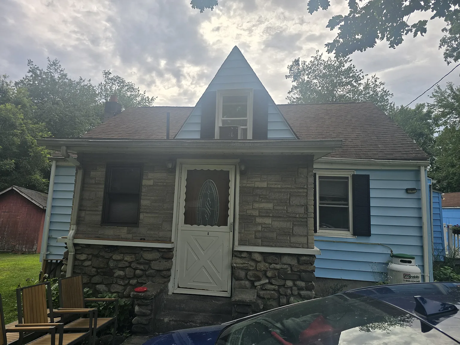 1213 Union Ave — Photo 3