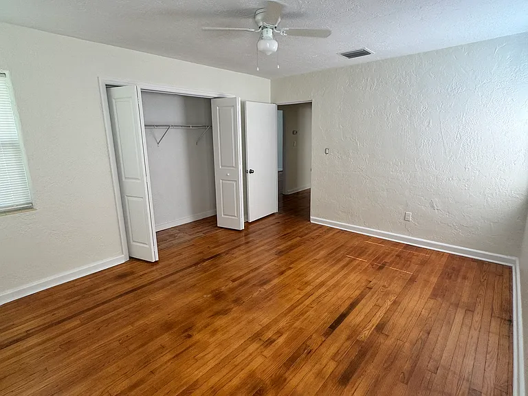 245 Emory Pl #HOUSE — Photo 6