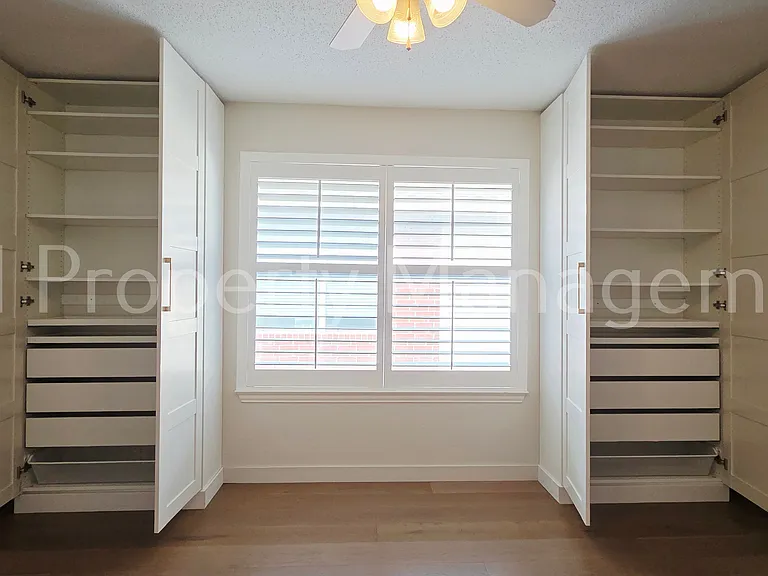 5004 Evergreen Dr — Photo 16