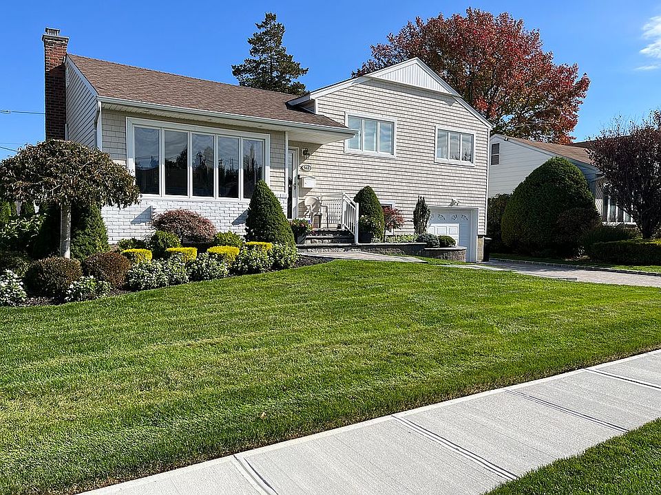 New sidewalk 