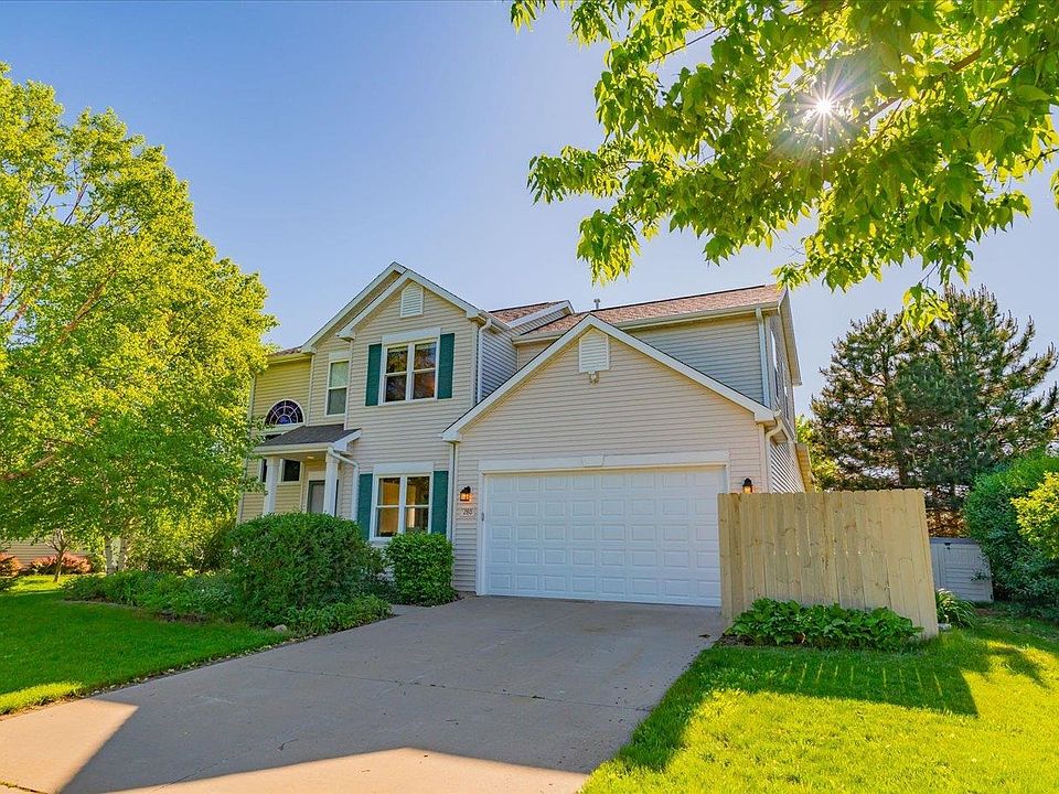 1st image of 280 Brookstone Dr