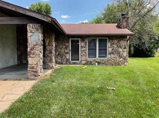 612 Kane Ct, Belleville, IL