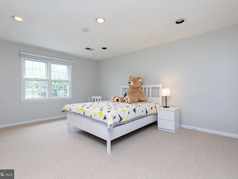 9808 Korman Ct — Photo 8